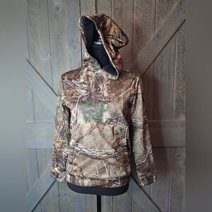 Youth Under Armour Camo Hoodie sz Medium